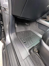 Load image into Gallery viewer, Toyota Hilux 3D floor Mat