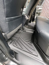 Load image into Gallery viewer, Toyota Hilux 3D floor Mat