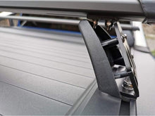 Load image into Gallery viewer, GWM Cannon Roller Manual Shutter/Retractable Cover