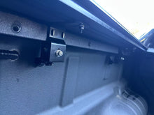 Load image into Gallery viewer, GWM Cannon Roller Manual Shutter/Retractable Cover