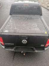 Load image into Gallery viewer, UTE Retractable Tonneau Cover/Roller Shutter