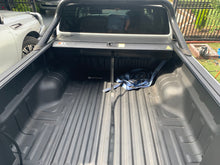 Load image into Gallery viewer, UTE Retractable Tonneau Cover/Roller Shutter