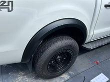 Load image into Gallery viewer, Ford Ranger PX2/PX3 Fender Flare from 2016 to 2021
