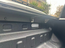 Load image into Gallery viewer, BYD Shark 6 Aluminium retractable roller shutter/Tub cover
