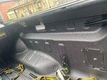 Load image into Gallery viewer, BYD Shark 6 Aluminium retractable roller shutter/Tub cover
