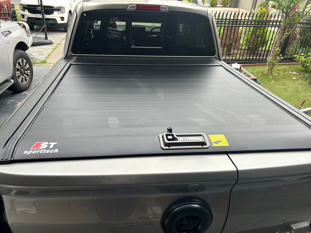 GWM Alpha Manual Retractable Roller Shutter Cover