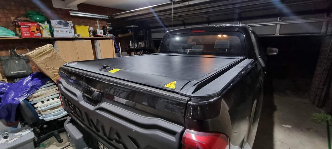 UTE Retractable Tonneau Cover/Roller Shutter